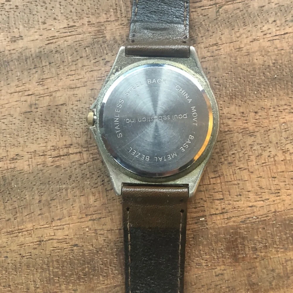 Vintage Watch ☁️